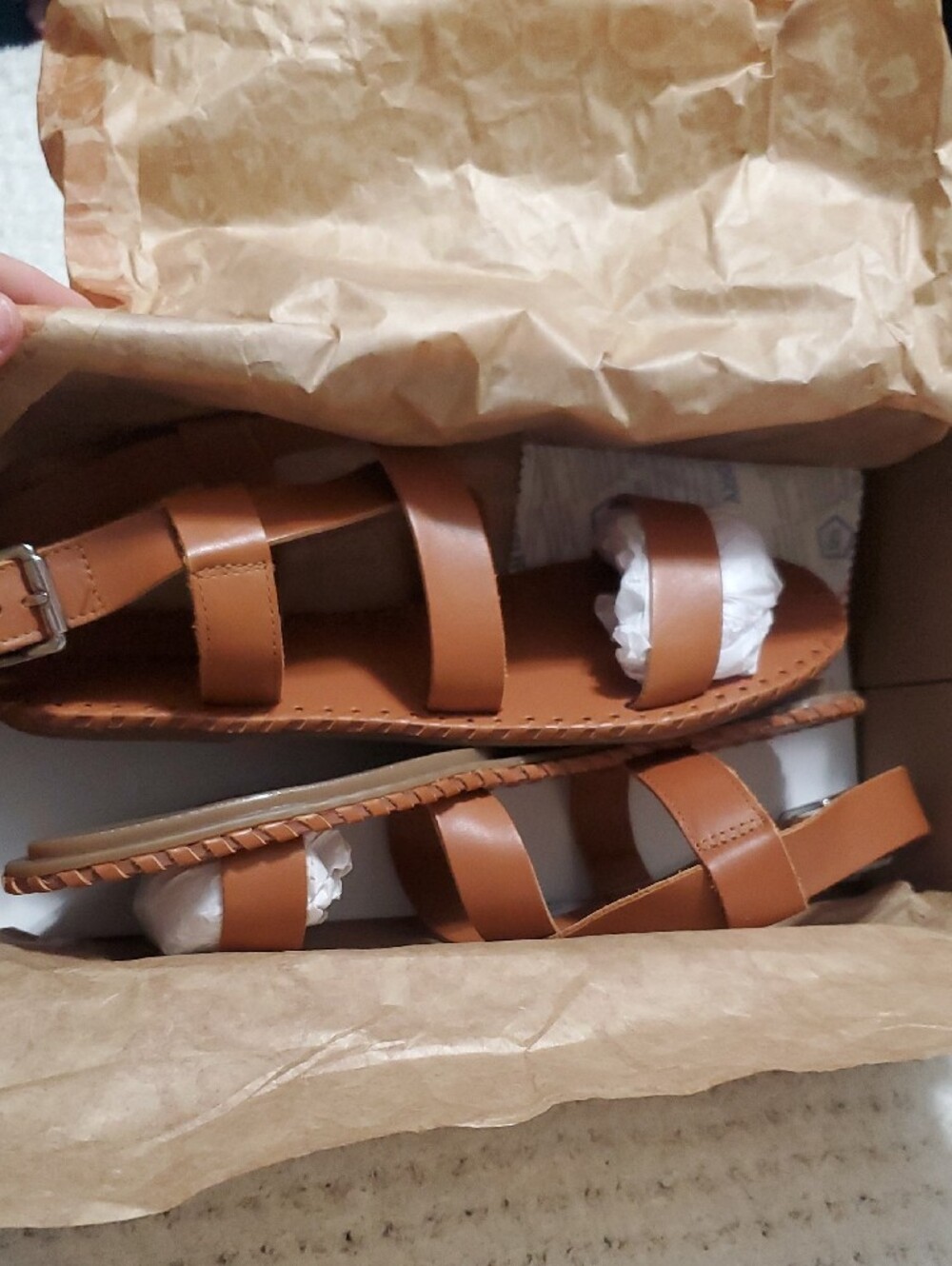 Leather Lucky Brand Zelek Brown Cross-Strap Sandals - Picture 5 of 13